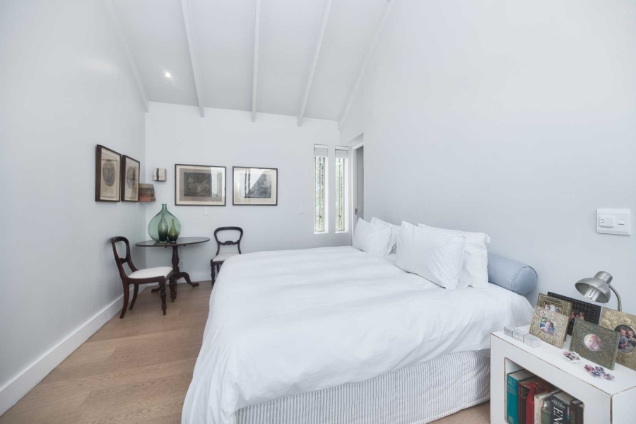 3 Bedroom Property for Sale in Fernkloof Estate Western Cape